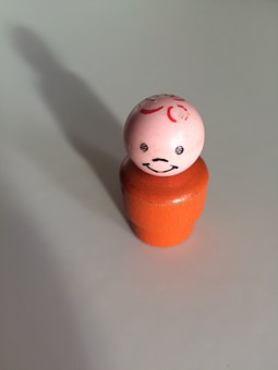 自閉症の脳内ネットワークの特徴とは？