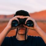 半側空間無視における右側への探索傾向とその病巣